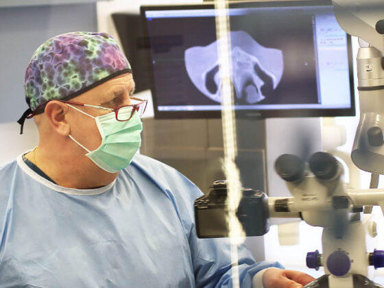 Cirugía guiada con el Dr. Juan Carlos Suarez Solis, implantes dentales en aviles