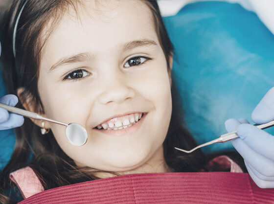la importancia de los dientes de leche contada por nuestro expertos en odontopediatría en Avilés de la Clínica Suárez Solís